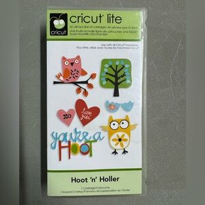 Cricut Hoot ‘n’ Holler cartridge